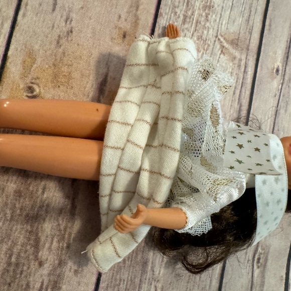 Vintage Barbie Skipper Dolls - Picture 10 of 16